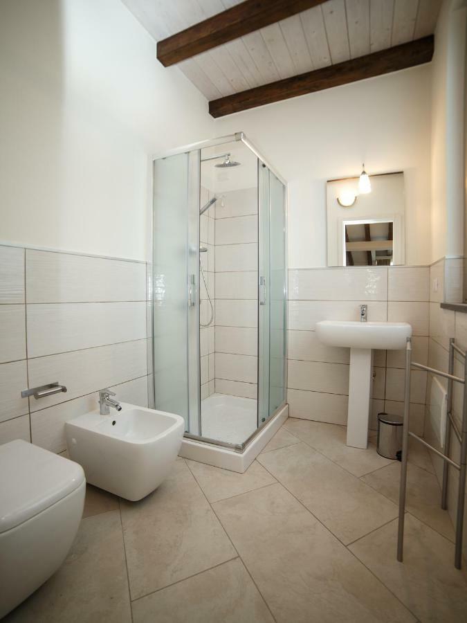 Marina Di Savoca Apartment Santa Teresa Di Riva Bagian luar foto