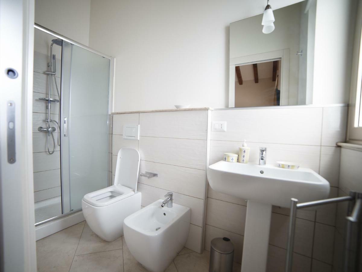 Marina Di Savoca Apartment Santa Teresa Di Riva Bagian luar foto